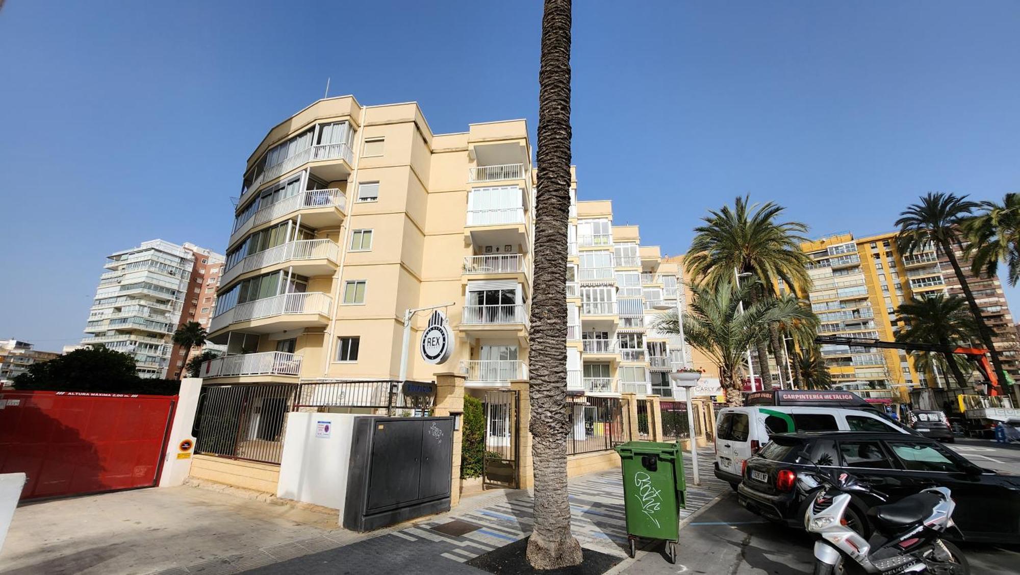 Apartamento La Concha Playa De Levante Μπένιντορμ Εξωτερικό φωτογραφία